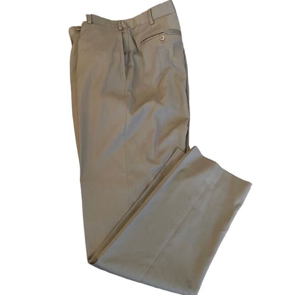 Zanella 100% wool gabardine flat front trousers 35” waist, 32” inseam olive - Picture 4 of 9